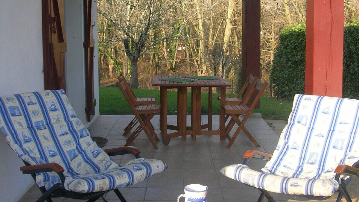 Espelette House | Lovely rental house for vacation in Espelette (Basque country) for 10 to 12 pers