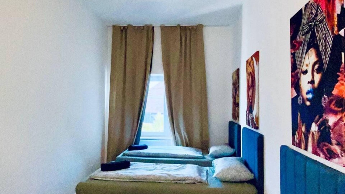 Liesing Apartment | Lovely Room for 3 Guests in Shared Apartment