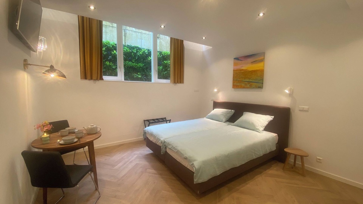Amsterdam West Bed & Breakfast | Lovely room in the center of Amsterdam with complete privacy