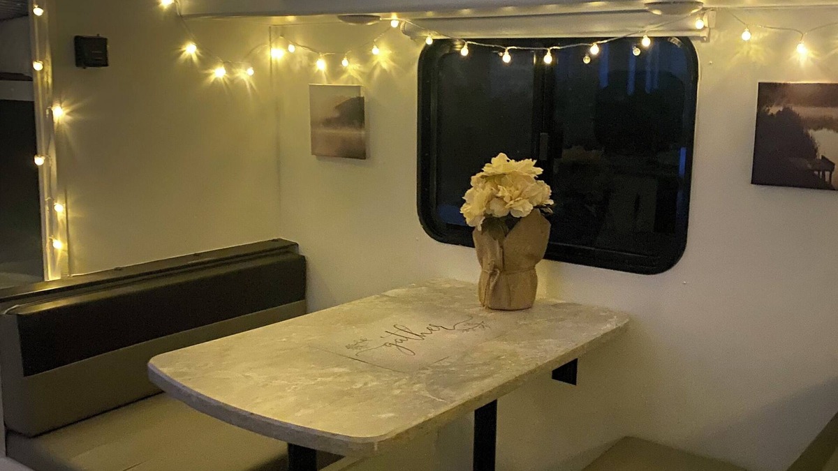 Bethpage House | Lovely RV with AC in charming Bethpage