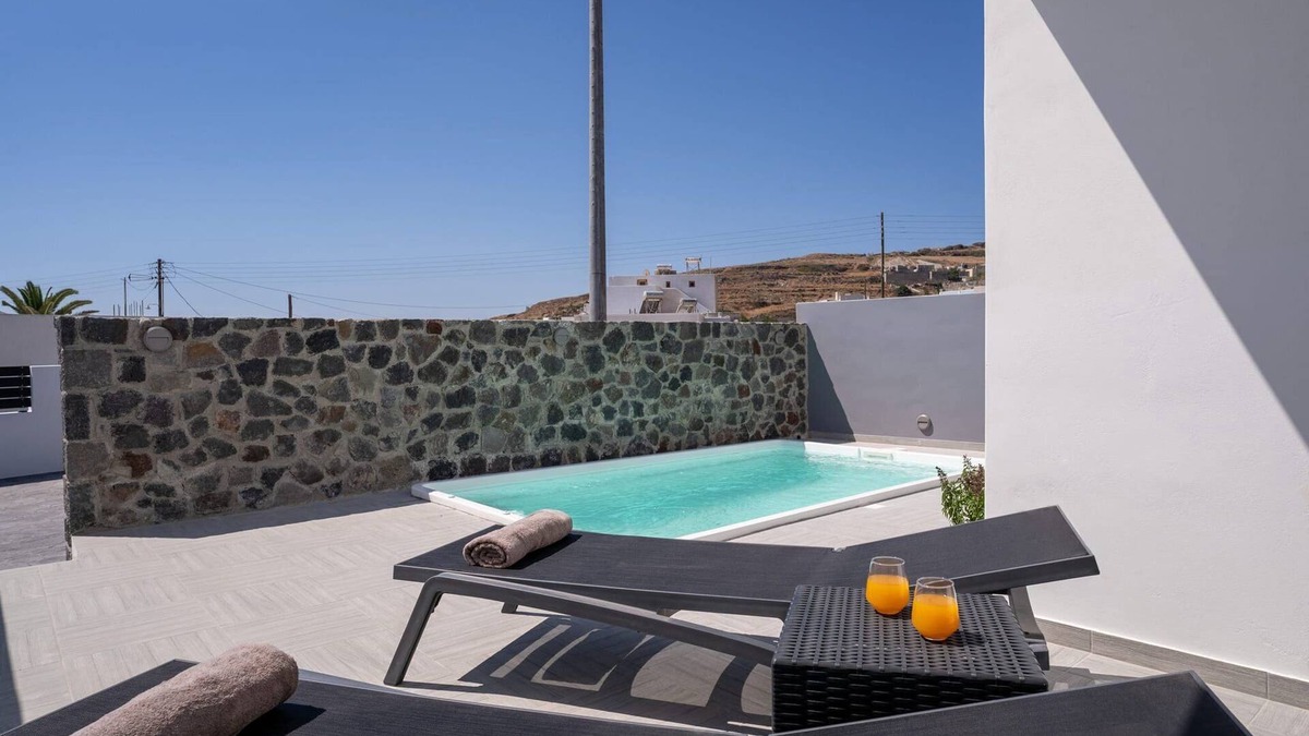 Emporio Villa | Lovely Santorini Villa | 1 Bedroom Villa | Private Pool & Beautiful Location |.