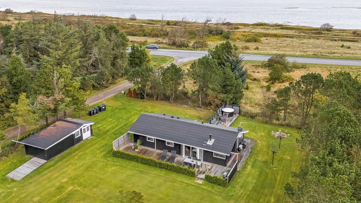 Oddesund Syd House | Lovely spa house in scenic surroundings.