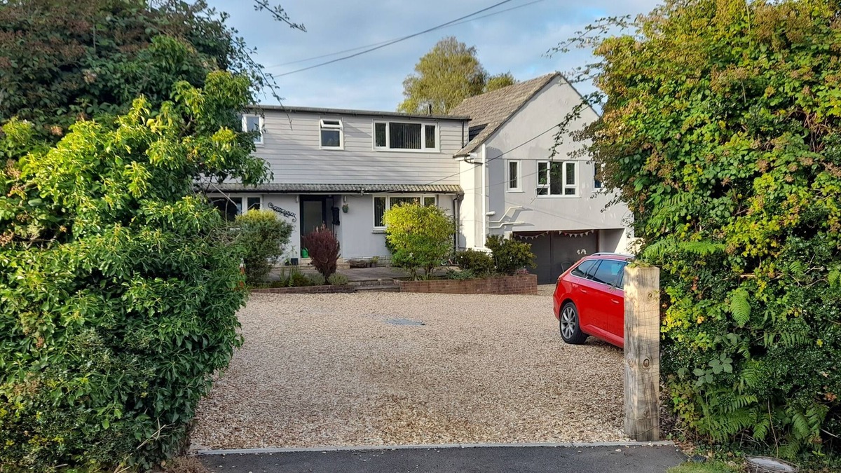 Lytchett Matravers Apartment | Lovely, spacious 1-Bed Apartment in Poole