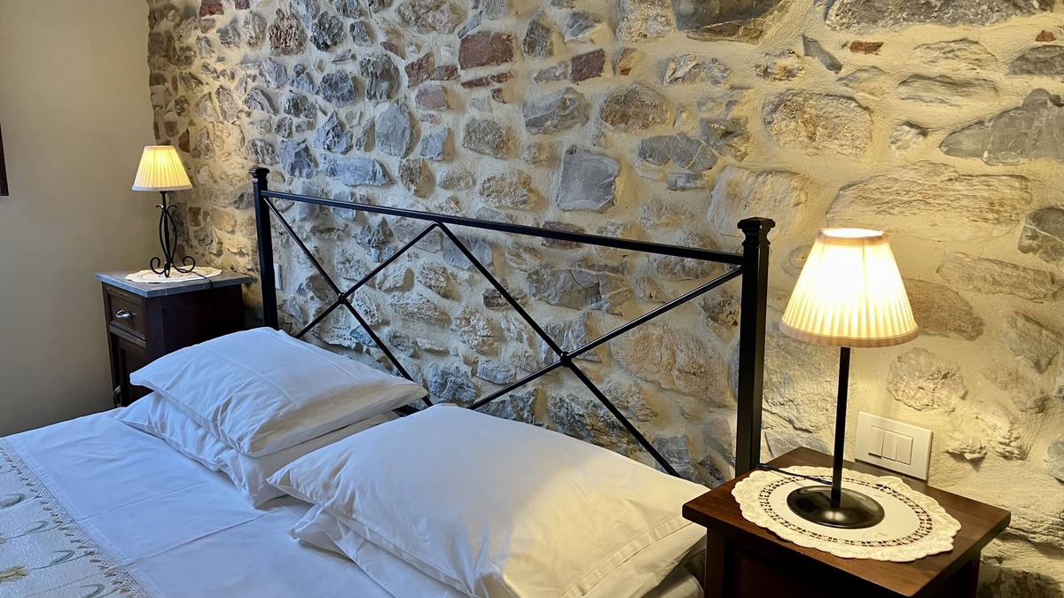 Civitella Marittima House | Lovely stone house for 2 people in the heart of Tuscany