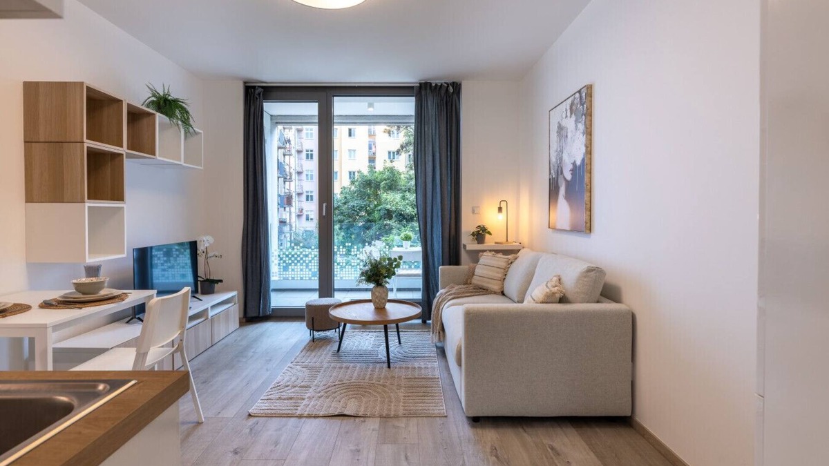 Kosire Apartment | Lovely Studio with Balcony in Residential Area