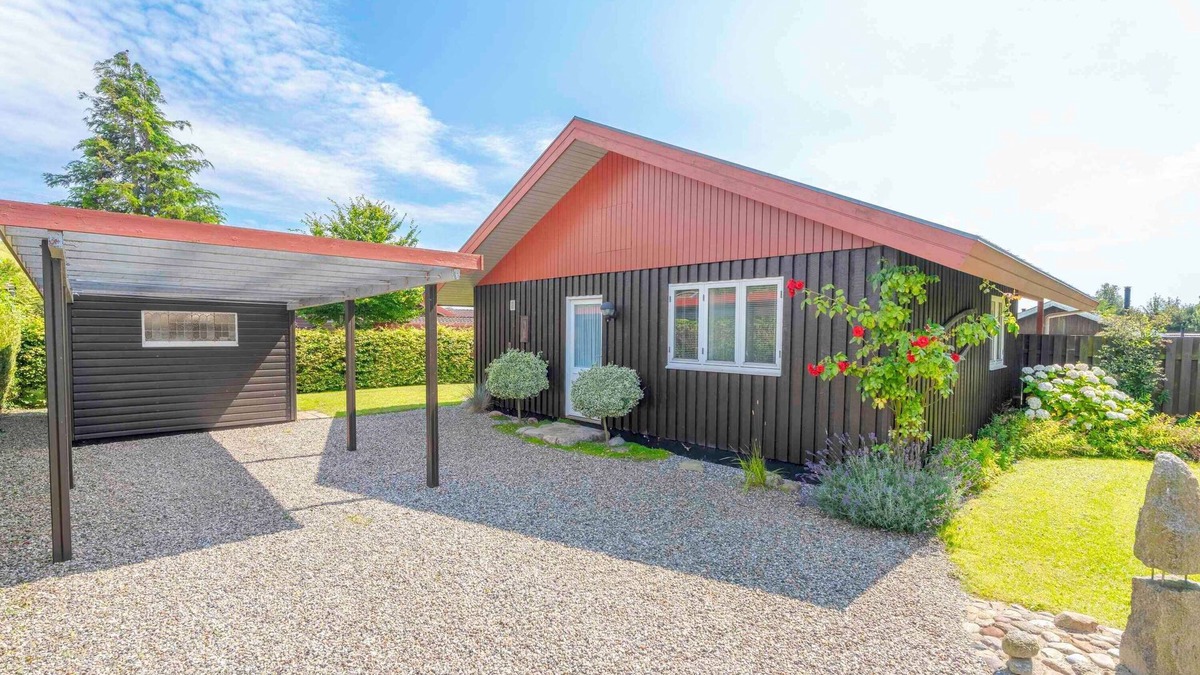 Haarby House | Lovely summer house in Haarby by Helnæs.