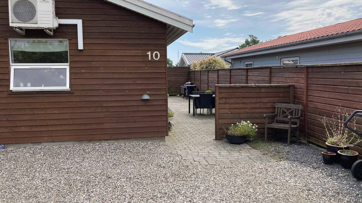 Hasmark Strand House | Lovely summer house near the beach