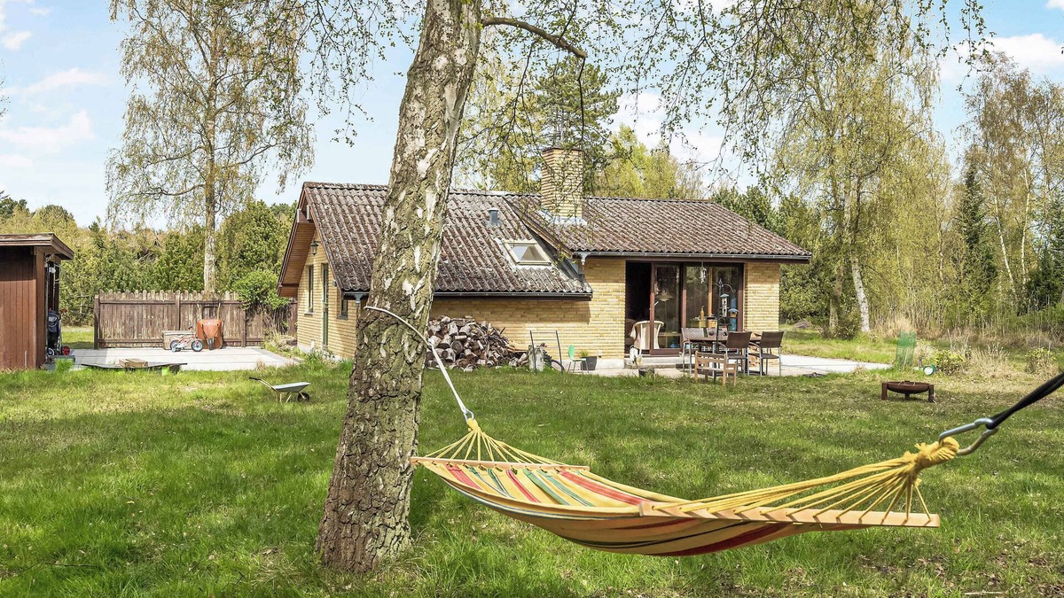 Rodby House | Lovely summer villa in natural surroundings