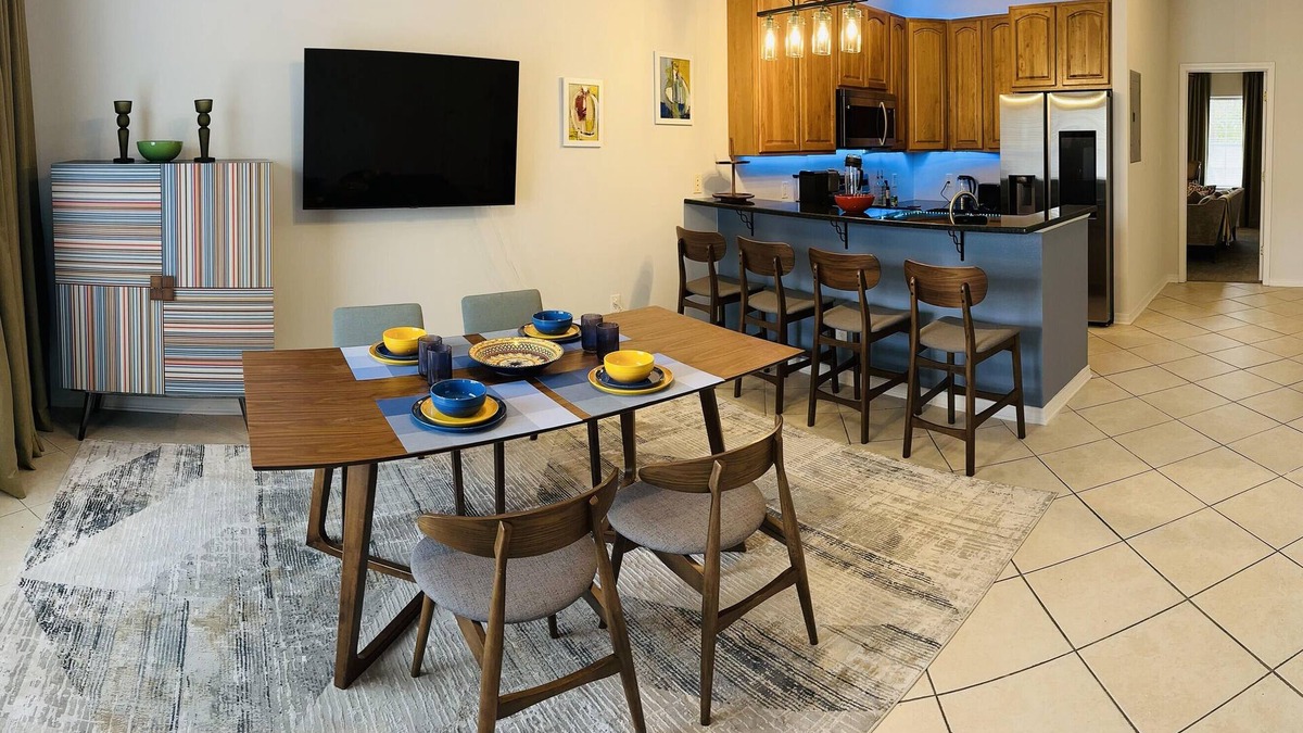 Wright Condo | Lovely townhouse with parking on the Gulf Coast