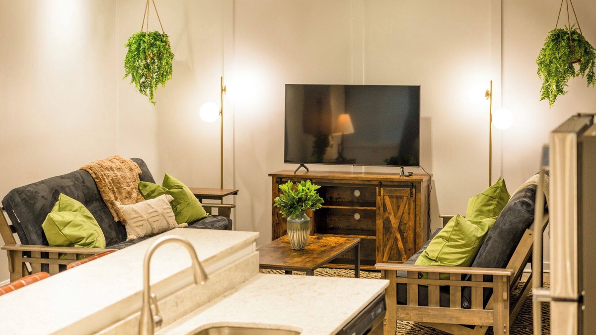 Conneaut Lake Apartment | Lovely, Two Bedroom Apartment with tons of space