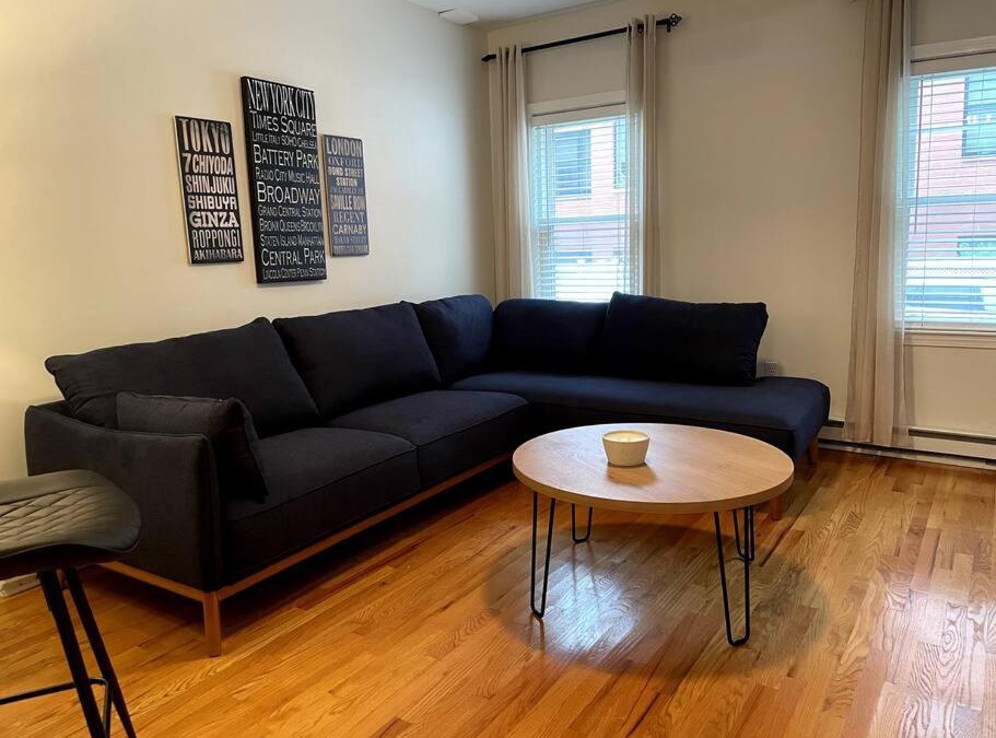 South Boston Apartment | Lovely Two Bedroom Condo in South Boston