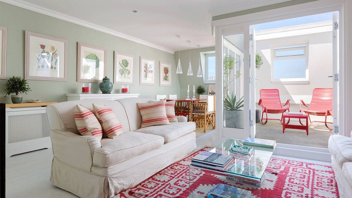 Westbourne Apartment | Lovely two bedroom flat with patio in Notting Hill
