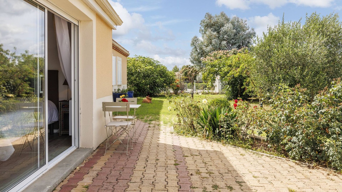 Podensac House | Lovely vacation home Les lilas