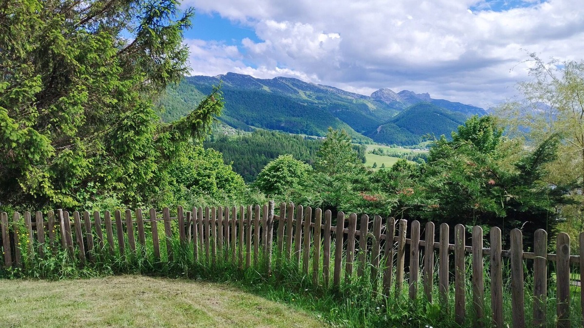 Lans-en-Vercors House | LOVELY VIEW OF THE LANS EN VERCORS MOUNTAINS