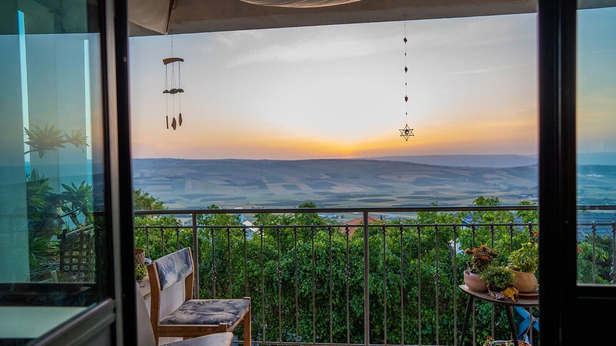 Yavne'el House | Lovene'el Sea of Galilee Retreat
