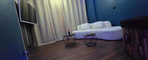 Metz-Centre – Ancienne Ville Apartment | Loveroom Metz Centre Private Spa