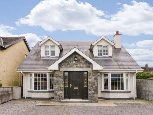 Kilkenny House | Lovers' Lodge