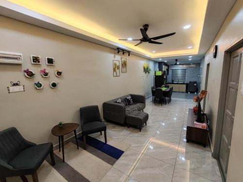Seremban House | Loveu homestay 5 Blossom