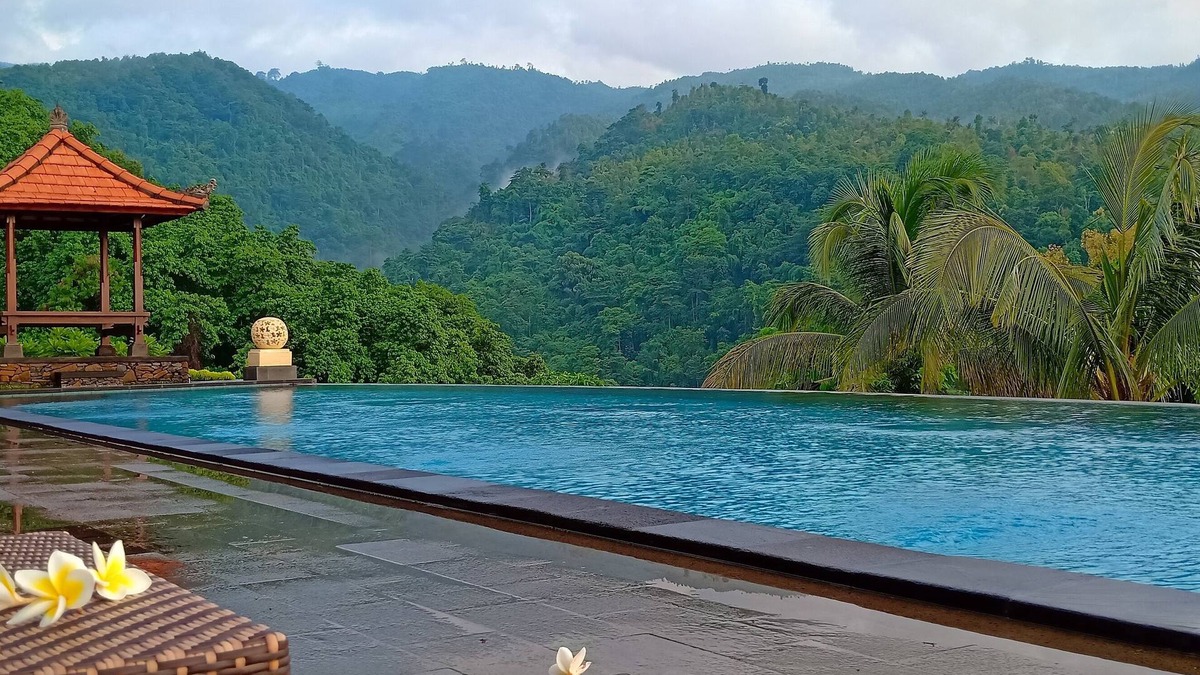 Kalibukbuk Villa | Lovina hillside & ocean view villas with 2 bedroom