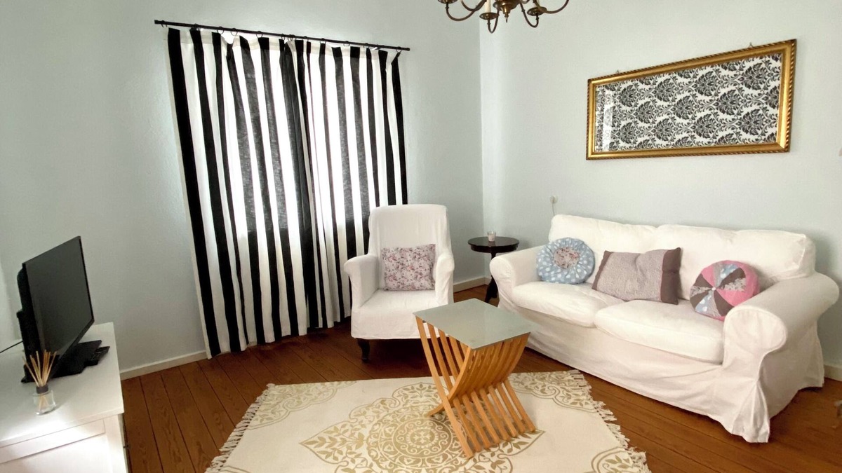 Wollmesheim House | Lovingly furnished holiday home in the small wine-growing village