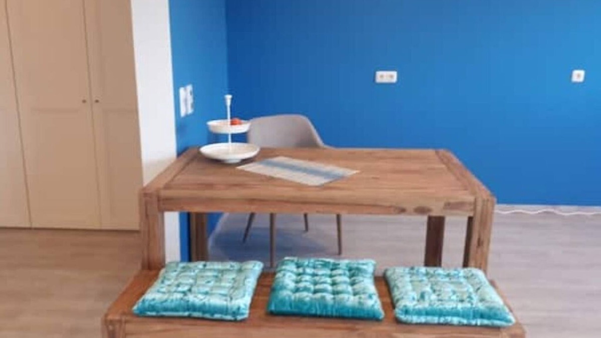 Rommerskirchen Apartment | Lovingly renovated shared apartment: Room 1