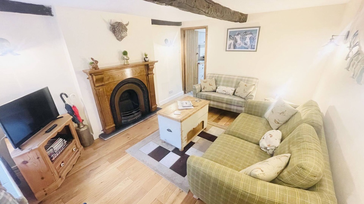 Ingleton Cottage | Lovingly Renovated Cosy Dog Friendly Cottage in the heart of Ingleton