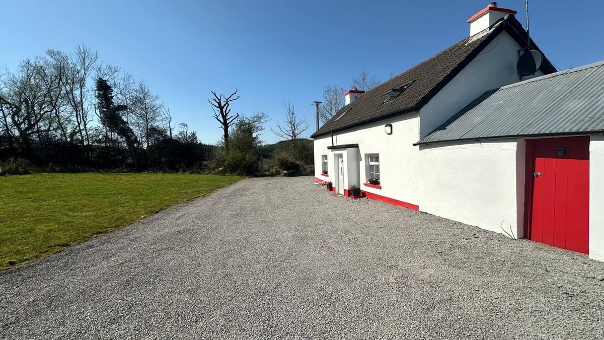 Letterbarrow Cottage | Lovingly restored 19th-century Bluestack Mountain farm-cottage hideaway