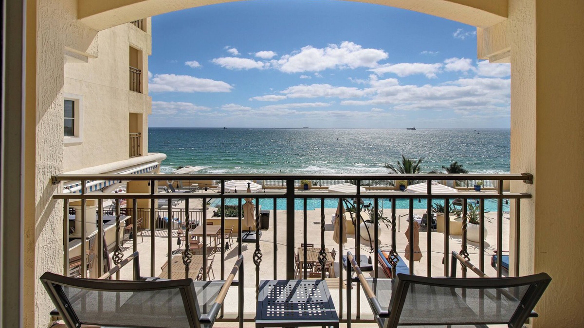 Central Beach Condo | LOW PRICE but HIGH ENJOYMENT! Wake up to oceanfront views from your 2 Queen beds