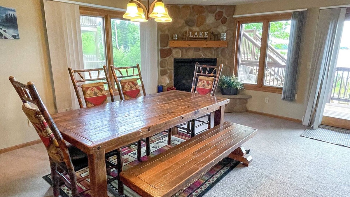 Tomahawk House | Lower 105 Hickey Ave Lake Mohawksin Lodge