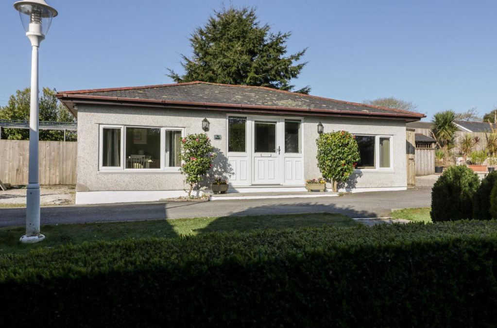 Truro House | Lower Brambleside