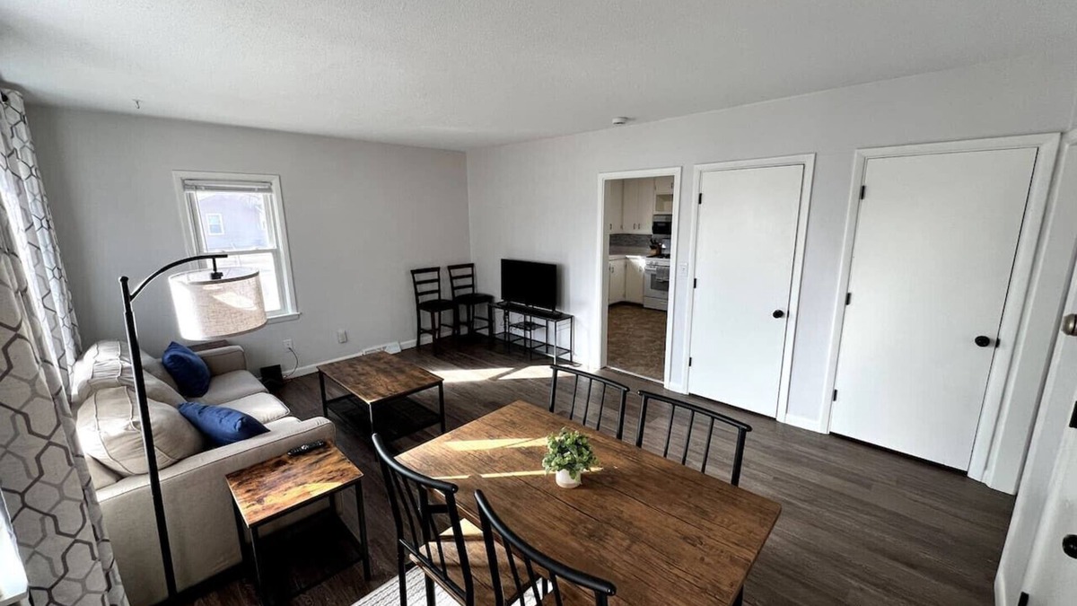 Coralville Apartment | Lower Level 2 Bedroom Duplex
