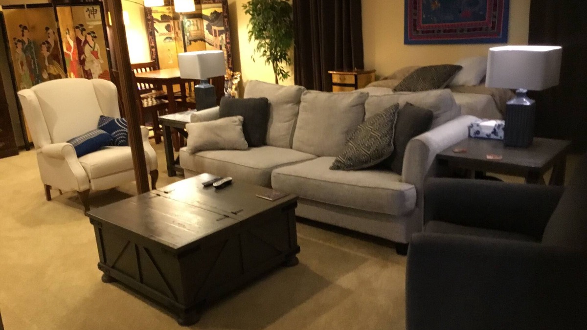 Wausau House | Lower Level, Renovated, immaculate, private garage,View Granite Peak, licensed,