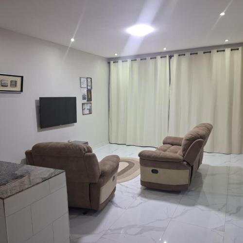 Central Apartment | Lowin Suites-One-Bed Apartments