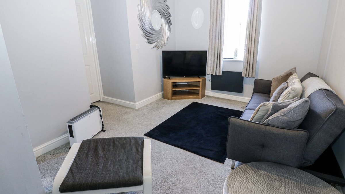 Whitehaven Cottage | LOWTHER HOUSE, country holiday cottage in Whitehaven