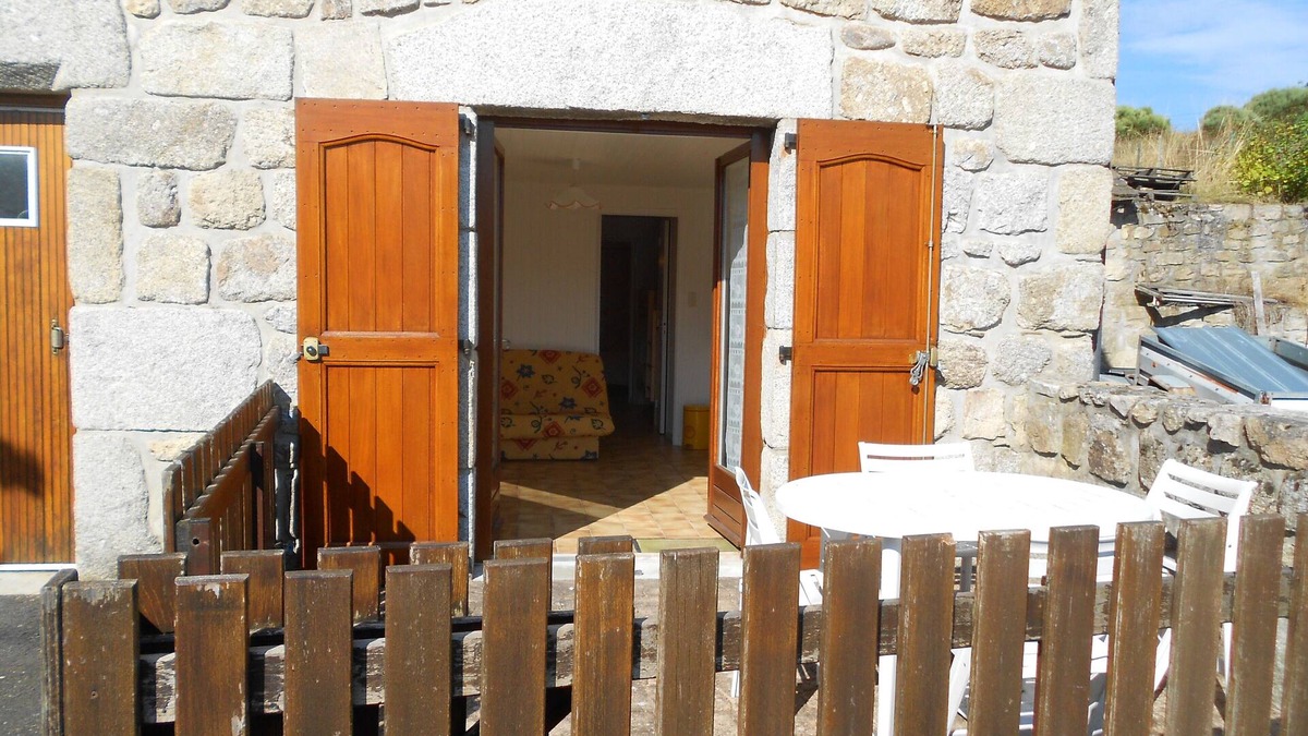 Saint-Alban-sur-Limagnole Apartment | Lozère Saint-Alban in quiet character villa apt 4 pers near nature