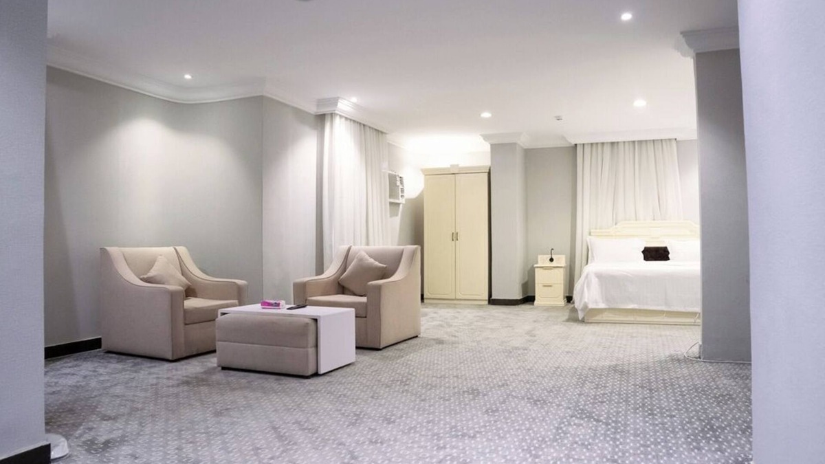 Al Olaya District Apartment | LP28.2 - Studio Apt in AL-Olaya Opp Kingdom Tower