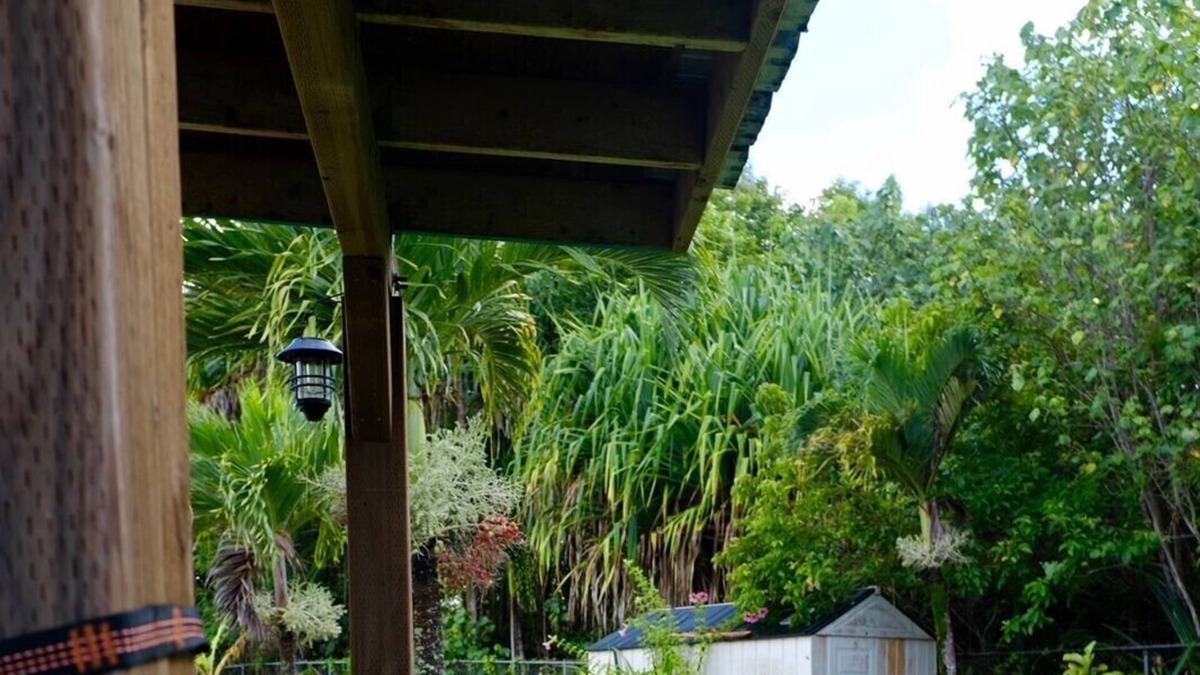 Yigo House | LRG 1 Bdrm on Small Island Farm