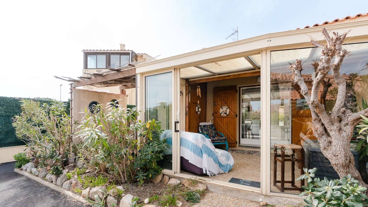 Les Ayguades House | LS203 Air-conditioned house for 5 people near the sea with swimming pool