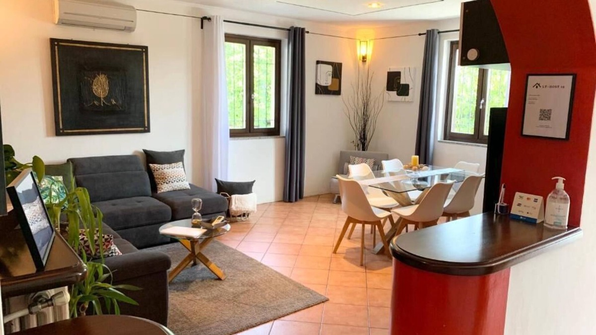 Pocapaglia Apartment | LT-Host 19 "Bra, Pollenzo, Alba, La Morra"