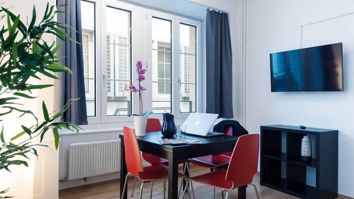 Lucerne Apartment | LU Venus l - Old Town HITrental Apartment
