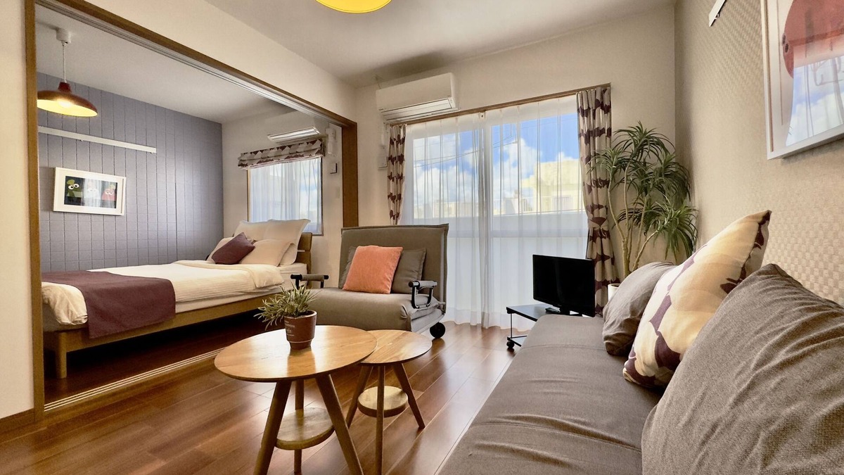 Okinawa Apartment | Luana Lea Karate Kaikan Mae