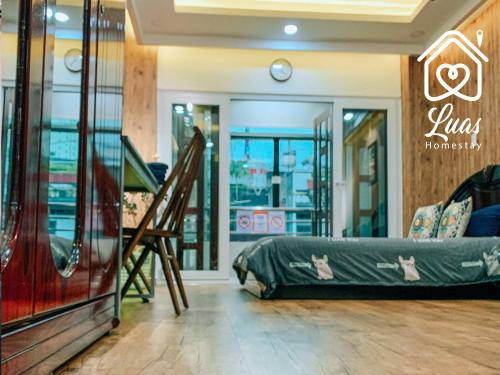 Chinatown House | Luas Cosy Home - The Cosy Chinatown Hideaway