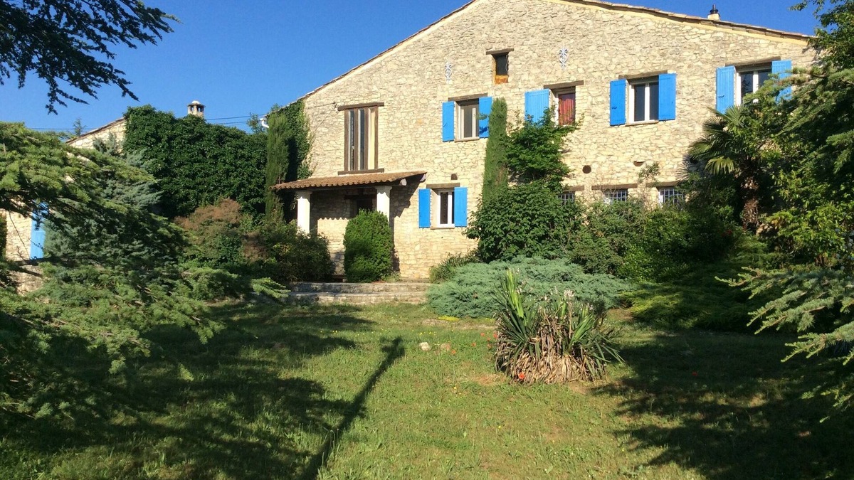 Saint-Michel-l'Observatoire Apartment | LUBERON FORMER SHEEPFOLD 19 th