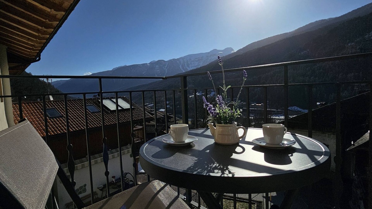 Mezzana Apartment | Luca Mezzana House