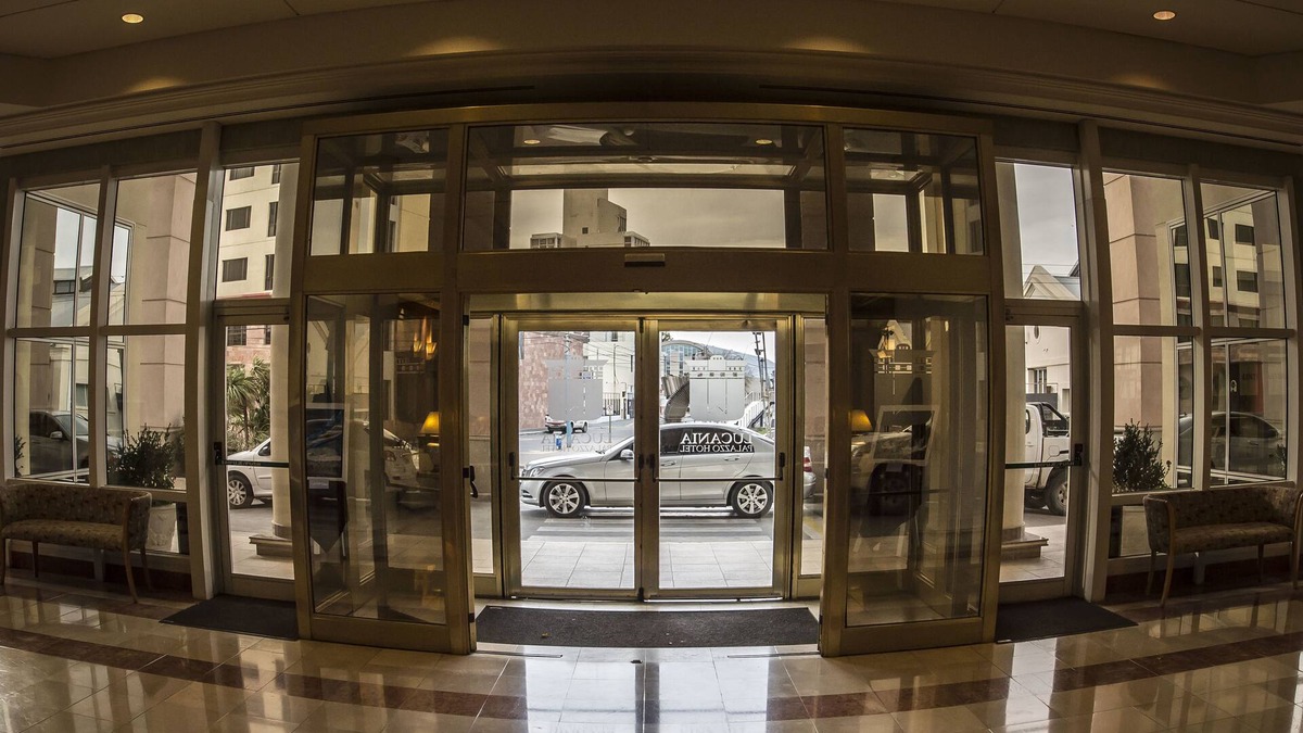 Comodoro Rivadavia Hotel | Lucania Palazzo Hotel