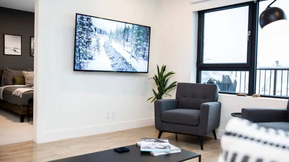 Revelstoke Condo | Lucid Lemming - 3 Bedroom Condo