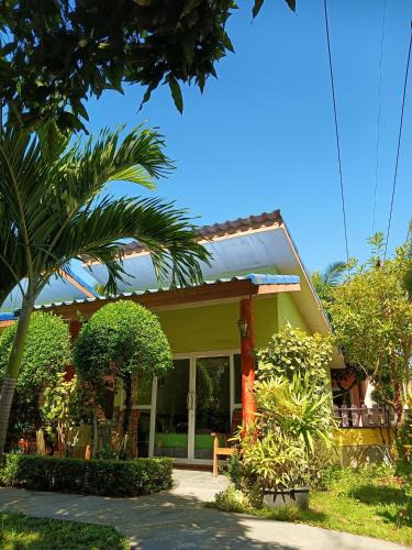 Ko Mook Resort | LUCKY Bungalows Koh Mook