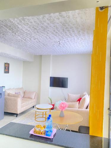 Nanyuki Apartment | Lucky House 1br with Netflix Wifi