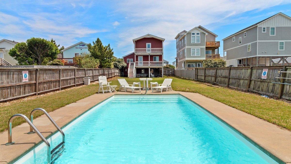 Nags Head House | Lucky Paws Escape *2 Dogs OK *Pool *200ft to Beach