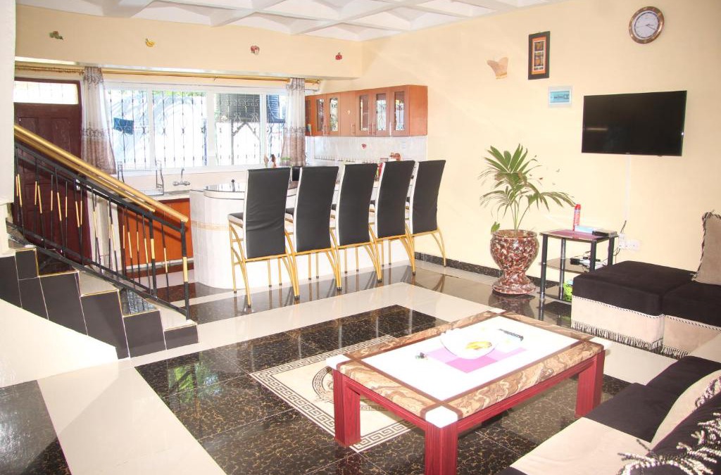 Mtwapa Villa | Lucky Sea Breeze Villa